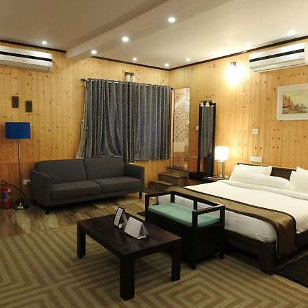 Nirvana Retreat Kurseong ภายนอก รูปภาพ